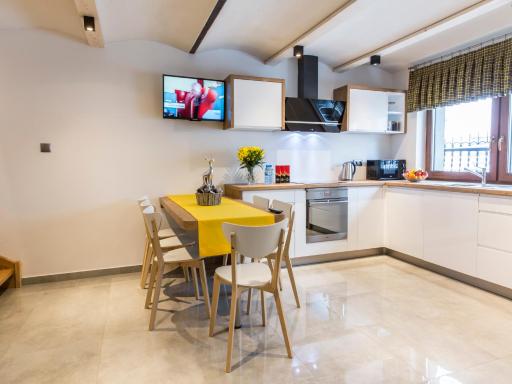 House Apart 132 - Housity