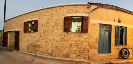 C-elena Suite - Housity