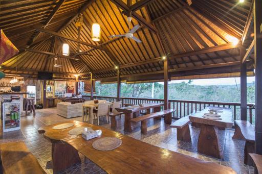 Grand Sea View Lembongan - Housity