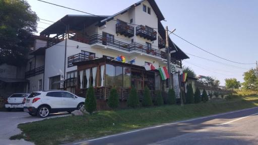 Pensiunea Pomi -Oesti - Housity