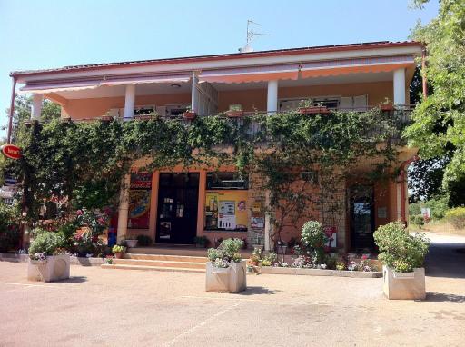 Apartments Spert - Housity
