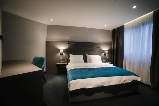 Hotel Bank - Housity