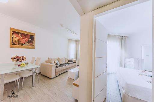 Kings Towers Apartments - Hizvo