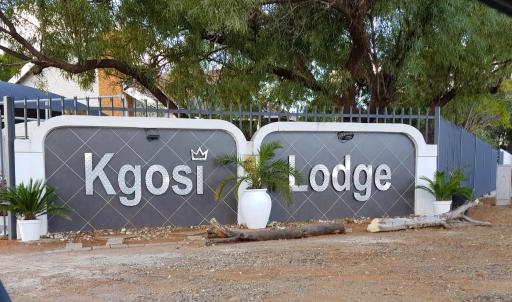 Kgosi Lodge - Housity