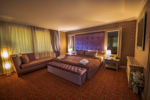 Dream Hill Business Deluxe Hotel Asia - Housity