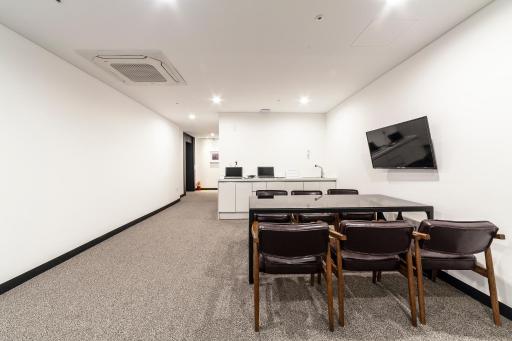 Gangneung Tourist Hotel - Housity