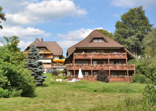 IMbery Hotel & Restaurant Hinterzarten - Housity