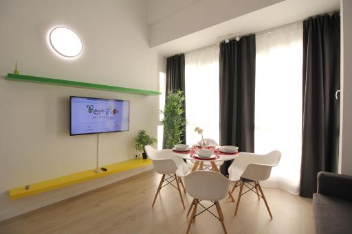 Apartamentos Romero Luna - Housity