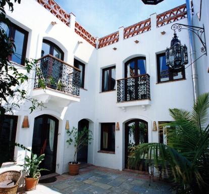 Darcilla Guest House - Housity