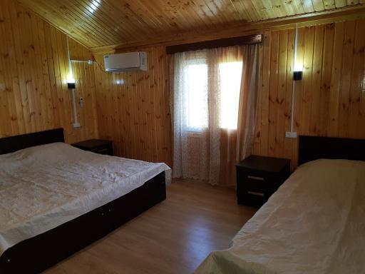 Anaklia Guest House - Housity