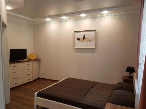 Chernigov City Apartments na Peremohy - Housity
