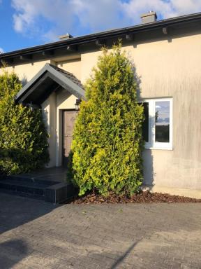 Cottage house Gowidlino by the lake, Kashubia - Housity