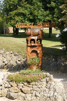 Auberge du Hérisson - Housity