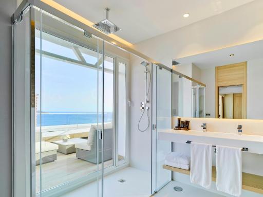 Hotel Don Pancho - Designed for Adults - Housity