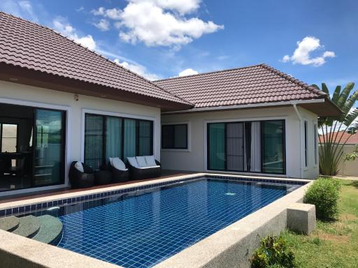 Cosy house with pool hua xin zui ku de yong chi bie shu - Housity