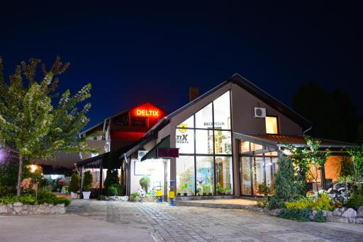 Deltix Apartments - Housity
