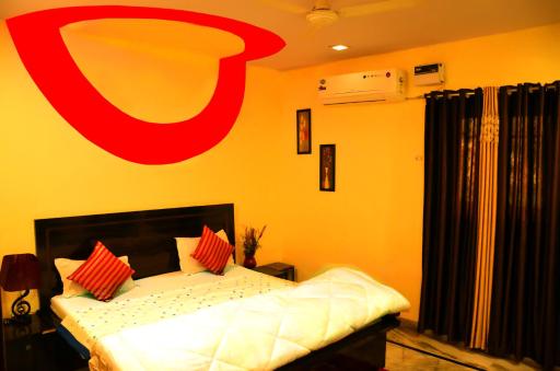 Taj Castle A Boutique Homestay - Housity