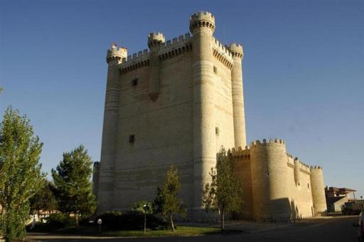 Fuensaldaña Turística - Housity