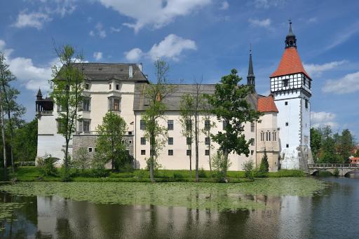 CASTLE AREA BLATNÁ - Housity