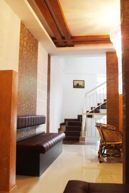 Landy Queen - Housity