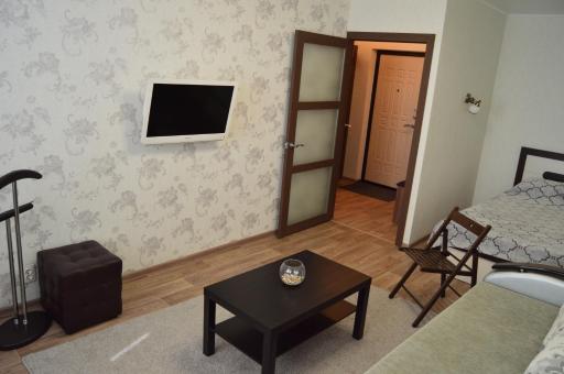 on Ostrovskogo - Housity