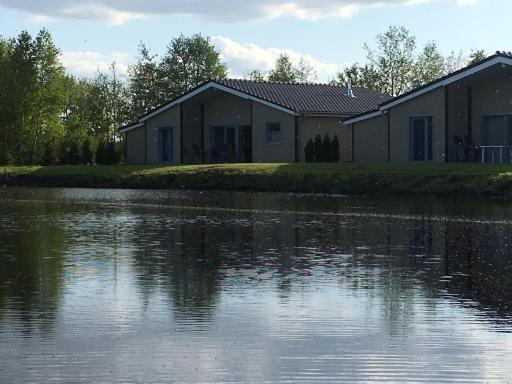 32 Ferienhaus am See - Housity