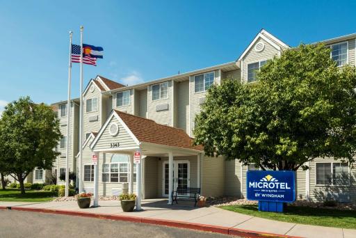 Microtel Inn and Suites Pueblo - Housity