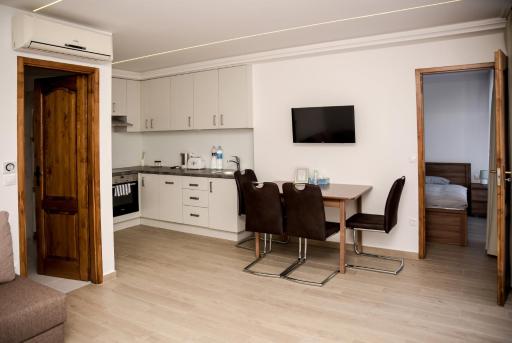 Centrum Apartman - Housity