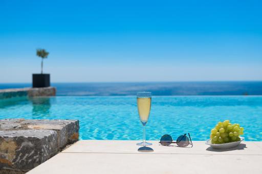 Alav Pool Villa - Housity