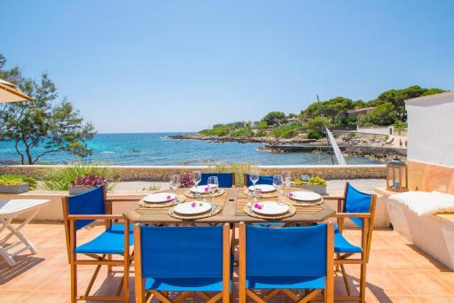 Villa ROQUEROLA - Housity
