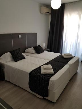 Les Palmiers Petrou Apartments - Housity