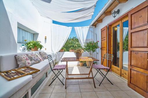 Elle Sweet Home Old Town - Housity