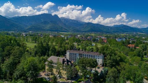 Halny Pensjonat - Housity