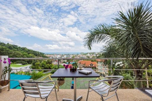 Mountain Seaview Luxury Apartments - Housity