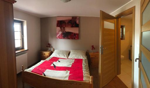 Apartament nad jeziorem z tarasem - Housity