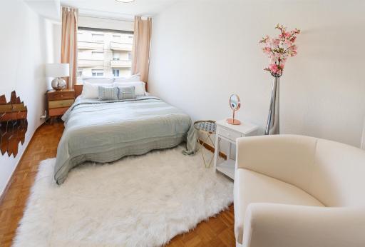 Central Apartment with Terrace - Housity