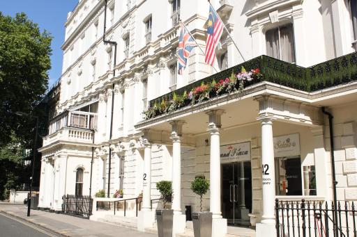 Grand Plaza Serviced Apartments - Housity