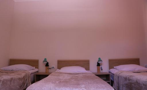 Legend Guest House - Housity