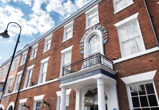 The Beverley Arms Hotel - Housity