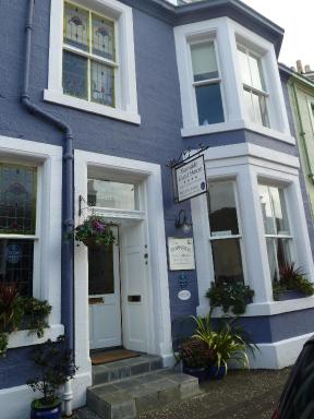 Burnside Guest House - Housity