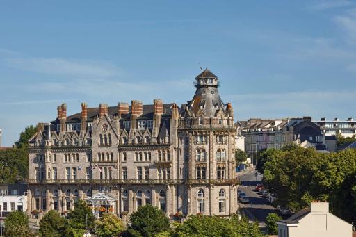 Duke Of Cornwall Hotel - Housity