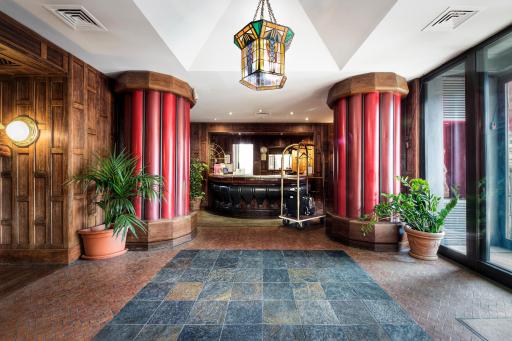 Grand Hotel Colony - Housity