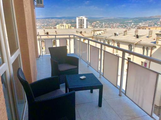 Happy Apartment 7 - Housity