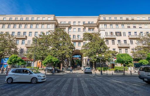 Check Inn Tbilisi - Housity