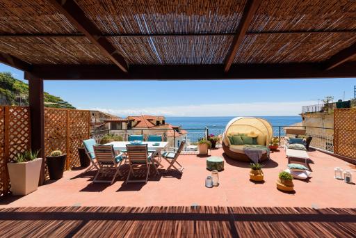 Boutique Penthouse by AMALFIVACATION - Housity