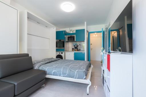 Beautiful studio near sea (free parking) - Housity