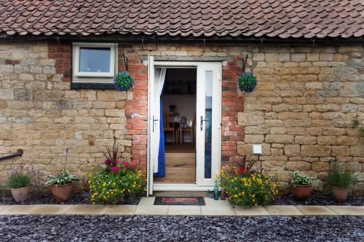 Vale View Barn - Housity