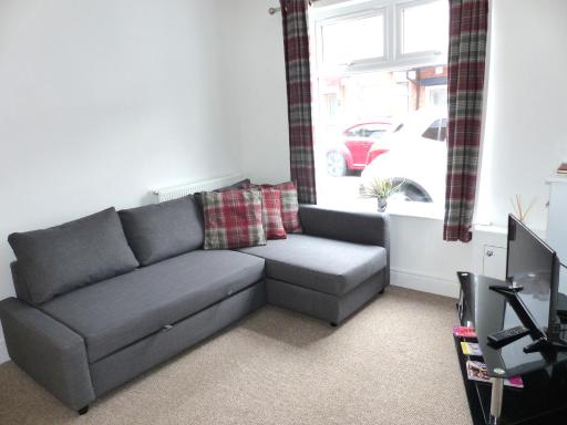 Hillview House - Housity