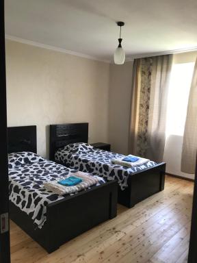 Home in Udabno - Housity