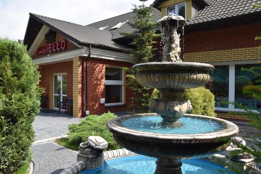 Dom weselny jagiello - Housity